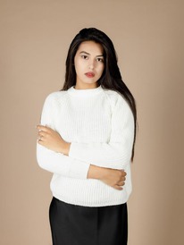 ESENIA ������� ������� ������������� - �����