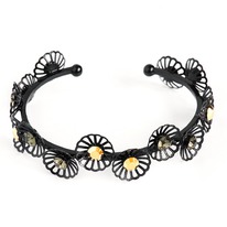 40061320  Audrey -  Selena