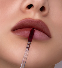 LUXVISAGE   / Lip Tint Aqua Gel hyaluron complex  07 Baked Sugar  