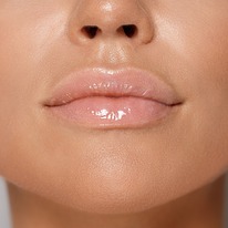 LUXVISAGE - / LIP Volumizer Hot Vanilla  302, 2,9