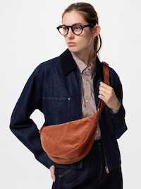 uniqlo Runde Mini Schultertasche (Cord)