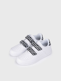 PlayToday    12521781