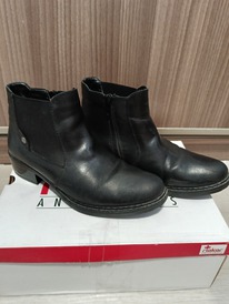 ������� ������ Rieker