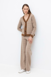   23.12 Very Neat    448//