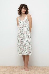 ����� �� 23.12 Very Neat ������� ��� � 10002/����� �����,�������� ���