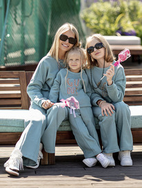 24.03 Batik ����� ����� (489-22�) 489-22�-01 ������� ���