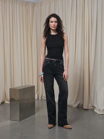 27.03  Conte ���������� ��������� CONTE CON-797 ׸���� ������ straight � �������