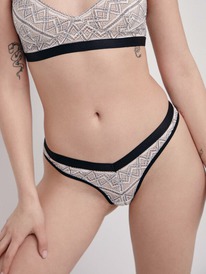 25.03  CONTE ELEGANT ����� ������� CONTE ��������� ����� ����������� � ������� 