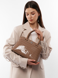 22.06 LACCOMA ����� WJA9715-���������� ��� ���� ������