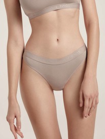 09.04  CONTE ELEGANT ����� ������� CONTE ����� ����������� �� ������� NEW LUXUR