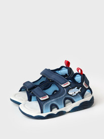 08.04 PlayToday �������� ��� ��������� 12612752