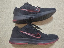 ��������� � ����� Nike �36