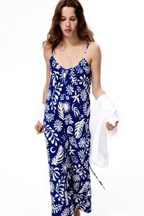 hm Jumpsuit mit Bindegürtel