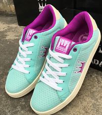  Dada,  909 37, 37.5, 38, 39, 40, 40.5